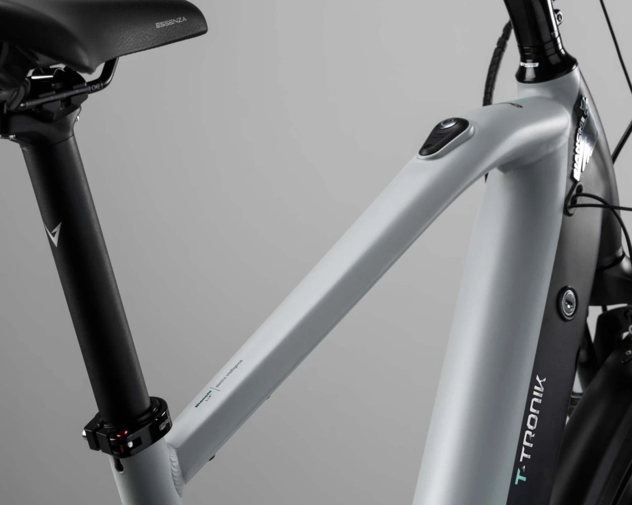 Bianchi T-Tronik T-Type Sunrace 9-Gang E6100 - Elektro Trekking Bike 2022 | White-grey – Bild 3