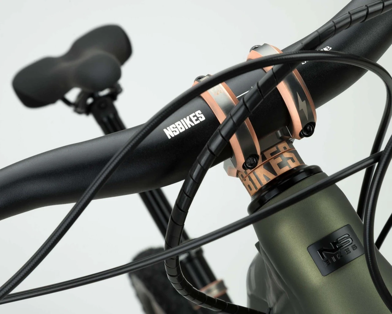 Ns-bikes NS Bikes E-Fine 1 170 Shimano EP8/630Wh - Elektro MTB-Fully 2022 | Black-green 7 Ns-bikes NS Bikes E-Fine 1 170 Shimano EP8/630Wh - Elektro MTB-Fully 2022 | Black-green – Bild 5