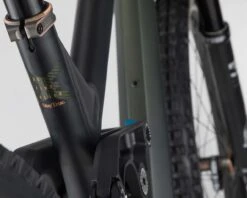 Ns-bikes NS Bikes E-Fine 1 170 Shimano EP8/630Wh - Elektro MTB-Fully 2022 | Black-green 23 Ns-bikes NS Bikes E-Fine 1 170 Shimano EP8/630Wh - Elektro MTB-Fully 2022 | Black-green -Angebote Laufrad Fix Store ns bikes e fine 1 170 shimano ep8630wh elektro mtb fully 2022 black green l 011 91407 2200x1760 1280x1280