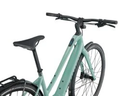 Specialized Vado SL 4.0 Step-Through EQ - Elektro Trapez Trekking Bike 2022 | White Sage-black Refle -Angebote Laufrad Fix Store specialized vado sl 40 step through eq elektro trapez trekking bike 2022 white sage black reflective xl 004 86710 2200x1760 1280x1280